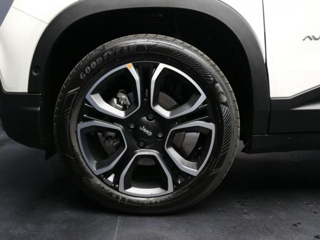 JEEP Avenger 1.2 Turbo 100CV(110CV) e-Hybrid Summit E-DCT 6 rif. 24131077 - Foto 5