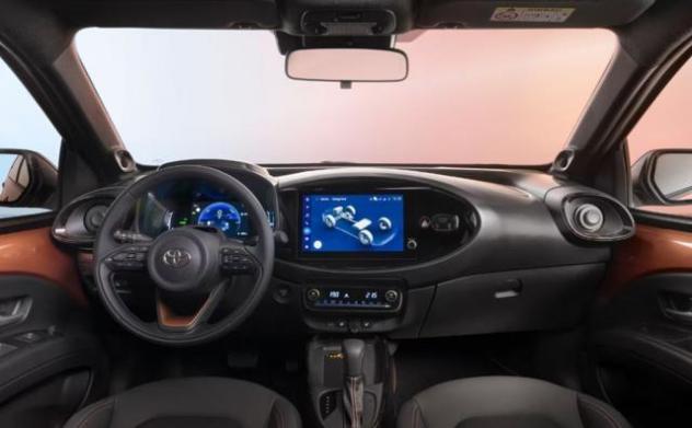 TOYOTA Aygo X 1.5 FULL HYBRID 115 MC 26 ICON/PREMIUM/GR SPORT rif. 22946795 - Foto 3