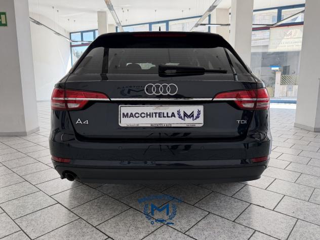 Audi A4 2.0 TDI 150 CV ultra Design - Foto 8