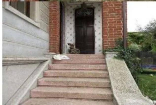 Immobile in asta di 740 m² con più di 5 locali e box auto in vendita a Scaldasole - Foto 6