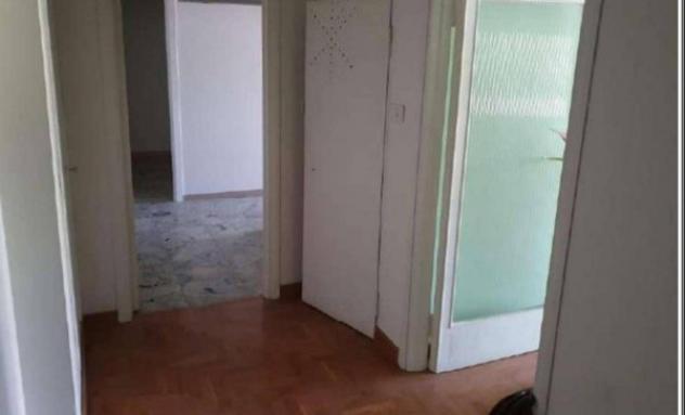 Immobile in asta di 77 m² con più di 5 locali in vendita a Perugia - Foto 2