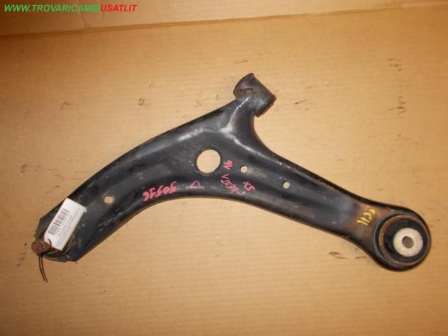 BRACCIO OSCILLANTE SOSP. ANT. S. FORD FIESTA (CCN)  Meccanica  Assale  Tiranteria  Braccio oscillante ant. s FORD - FIESTA - 01-12-2012 - 01-07-2017