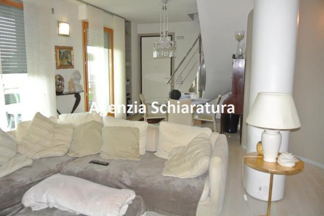MONTECCHIO CENTRO VENDESI APPARTAMENTO CON MANSARDA - DUE INGRESSI INDIPENDENTI - Foto 3