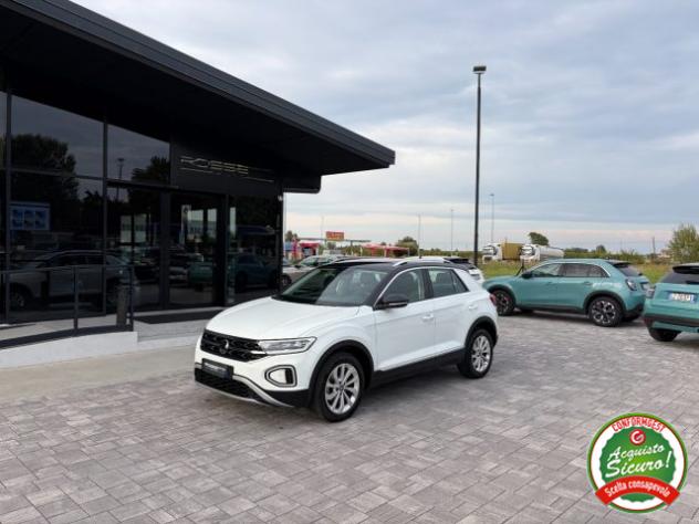 VOLKSWAGEN T-Roc 1.0 TSI RESTYLING ANCHE NEOPATENTATI rif. 24118393 - Foto 2