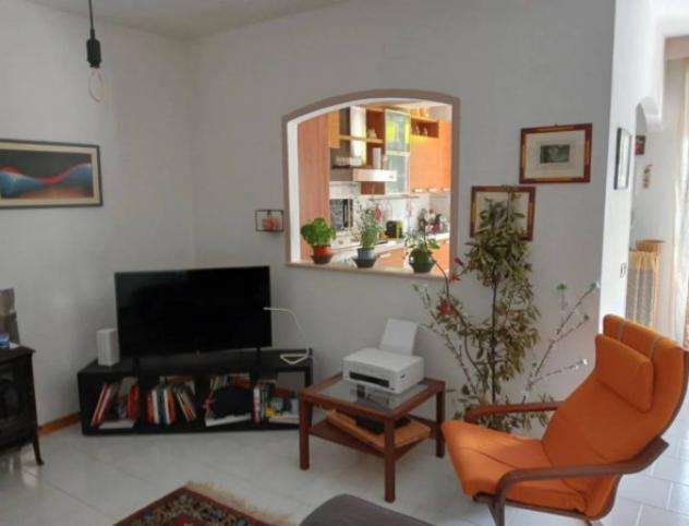 Immobile in asta di 141 m² con più di 5 locali e box auto in vendita a Bastia Umbra - Foto 6