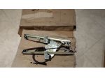 ALZACRISTALLO ANTERIORE SX MERCEDES W463 A4637201146