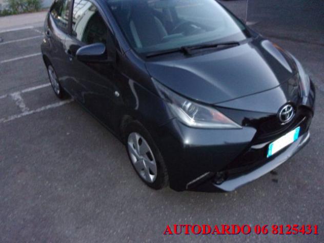 TOYOTA Aygo X-business 1.0 VVT-i 69 CV 5 porte rif. 22981985 - Foto 8