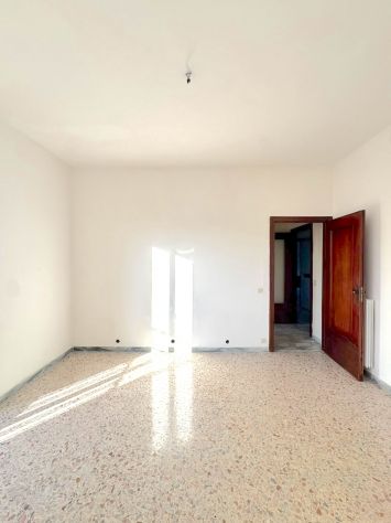 Appartamento/attico con ampio terrazzo in vendita a Fabrica di Roma - Foto 2