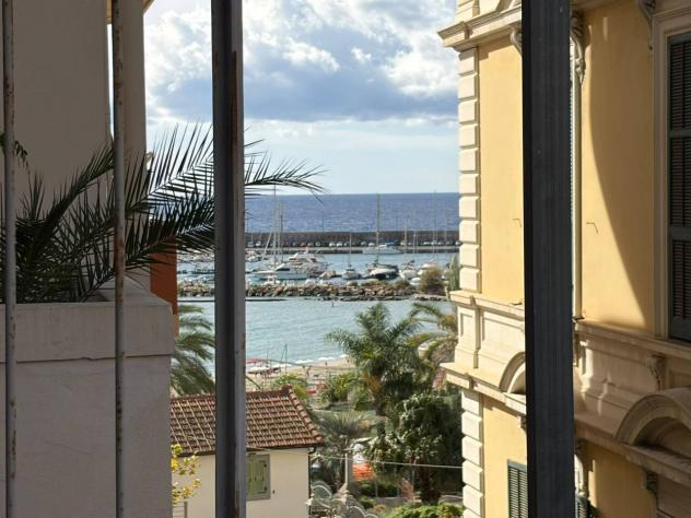Quadrilocale in vendita a Sanremo