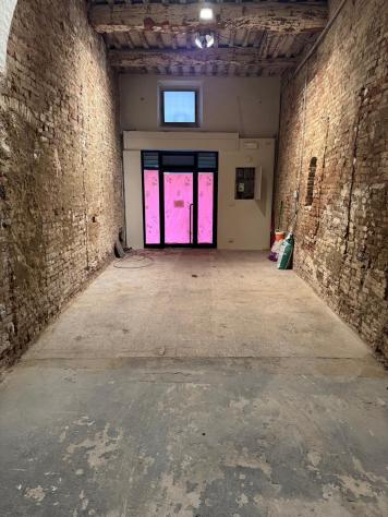 Locale comm.le/Fondo in vendita a Siena 85 mq Rif: 1391477