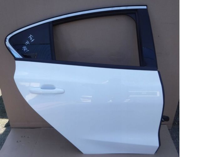 PORTA SPORTELLO POSTERIORE DESTRO FORD FOCUS DAL 2018 IN POI BERLINA
