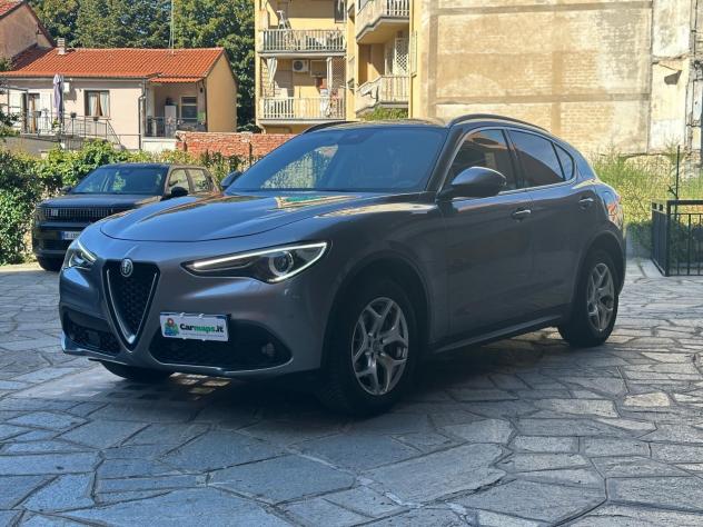 Alfa Romeo Stelvio 2.2 Turbodiesel 210 CV AT8 Q4 Executive - Foto 3