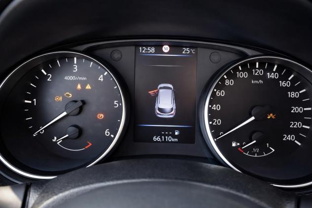 Nissan Qashqai 1.5 dCi 115 CV N-Connecta - Foto 7