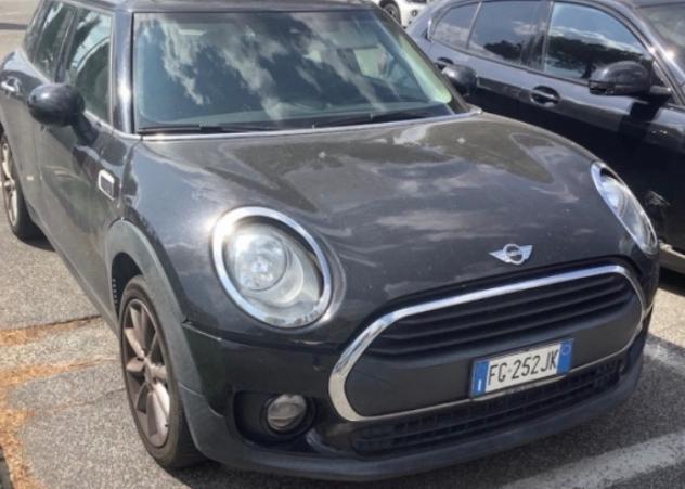 Mini One Clubman 1.5 D Hype km veri