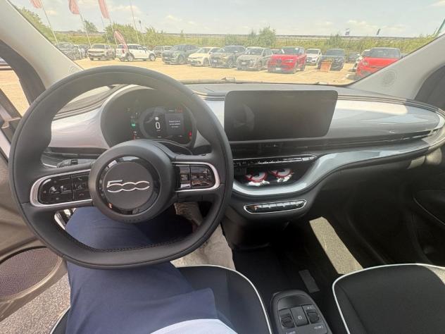 FIAT 500 Elettrica 500e Berlina 500e - 320 Berlina + Pack Tech (Configurazione Non Ordinabil - Foto 8