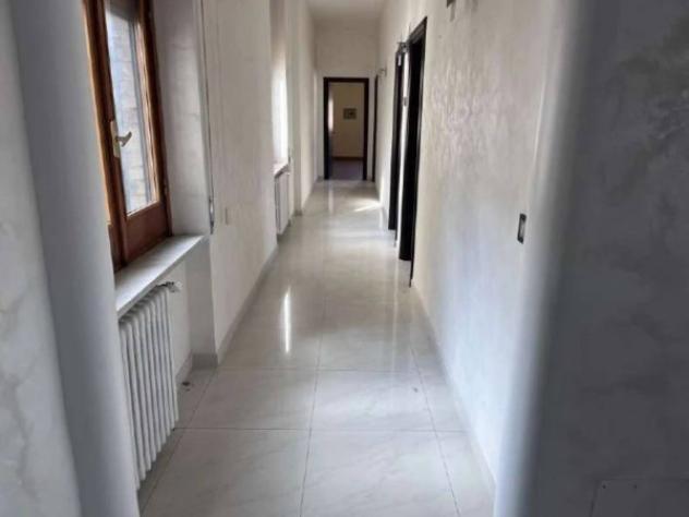 Immobile in asta di 211 m² con più di 5 locali e box auto in vendita a Lucera - Foto 2