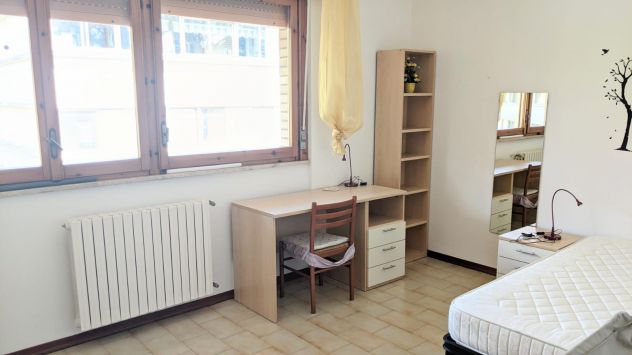 2 camere studentesse adiacente università - Foto 8