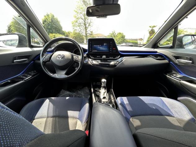 Toyota C-HR 1.8 Hybrid E-CVT Style 1 PROPRIETARIO * GARANZIA EUROPEA INCLUSA - Foto 10