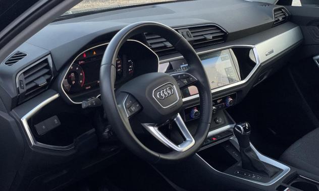 AUDI Q3 2.0 TDI S-Tronic Advanced Navi, Panorama, Unico Prop. - Foto 5