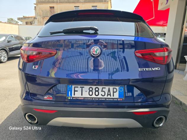 Alfa Romeo Stelvio 2.2 Turbodiesel 190 CV AT8 Q4 Executive - Foto 2
