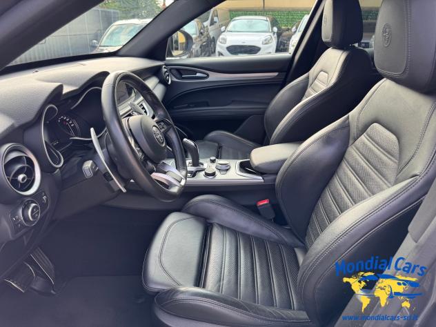 Alfa Romeo Stelvio 2.2 Turbodiesel 210 CV AT8 Q4 Veloce - Foto 10