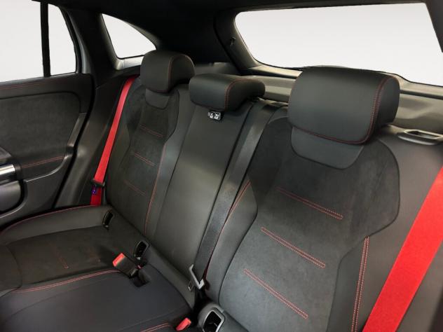 MERCEDES GLA (H247) GLA 35 4Matic AMG Premium Plus - Foto 10