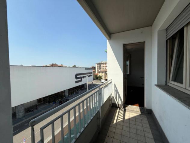 Appartamento di 141 m² con 4 locali e box auto in vendita a Bergamo - Foto 6