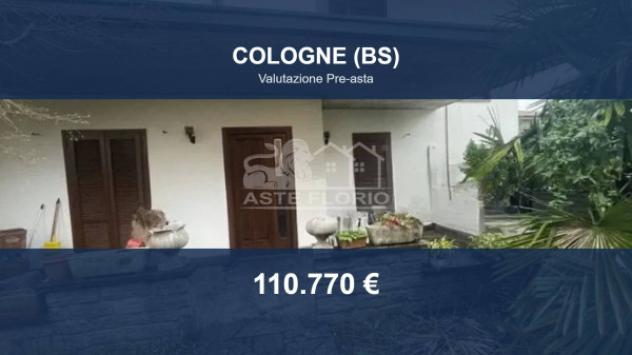Immobile in asta di 177 m², box auto in vendita a Cologne