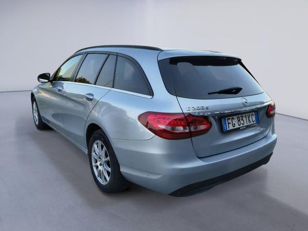 Mercedes-Benz Classe C 200 d S.W. AT BlueTEC Business 136 CV - Foto 4