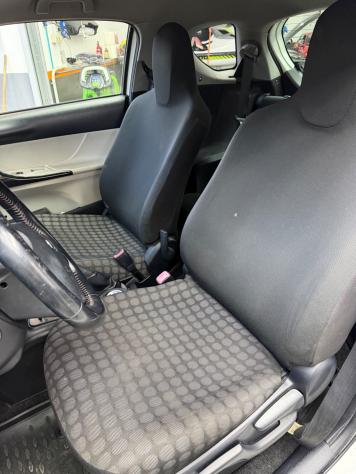 Toyota iQ 1.3 CVT Style - EURO 5 - Foto 7