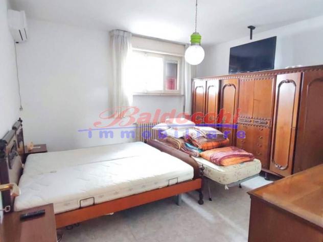 VILLA SINGOLA ZONA DON GENTILI - IDEALE PER DUE NUCLEI FAMILIARI - Foto 10