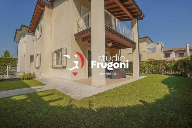 VS003 - SPLENDIDA VILLA CON GIARDINO PRIVATO A 400 M DALLE SPIAGGIE - Foto 2
