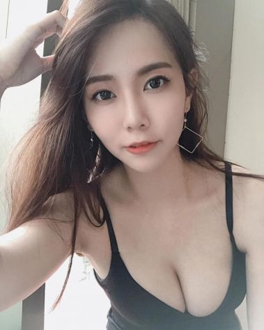 3888167718 -RAGAZZA BELLA VERO RILASSANTE MASSAGGI nuova orientali in citta