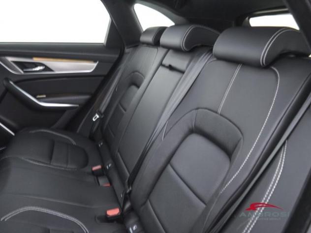 JAGUAR F PACE 2.0D SWB R-Dynamic S rif. 23849573 - Foto 10