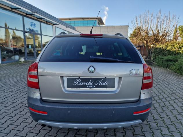 Škoda Octavia/4&4 2.0 103kw SCOUT 4X4 - Foto 6