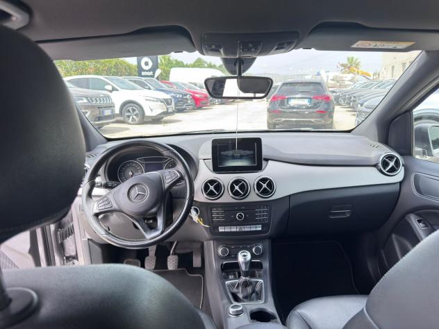 Mercedes-Benz Classe B B 180 d Sport - Foto 8