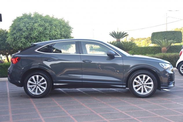 Audi Q3 SPB 35 TDI S tronic Business Plus - Foto 4