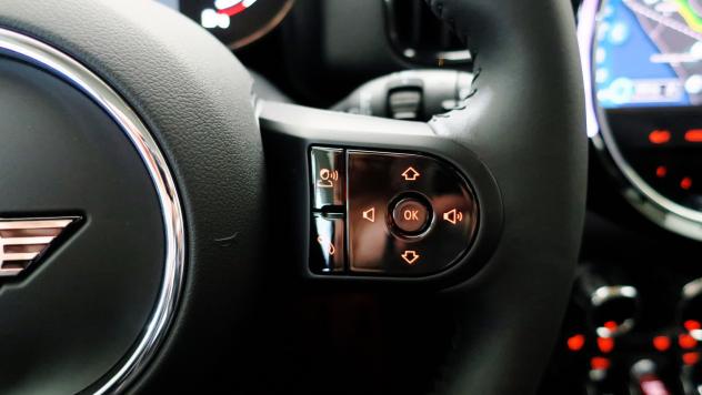 Mini Cooper D Countryman 2.0 150CV AUTOMATICA CLASSIC MIDNIGHT TOTAL BLACK II - FULL LED NAV FULL DISPLAY CLIMA BZ PREMIUM PA - Foto 8