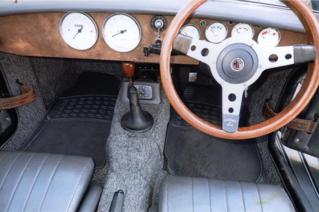 JBA Falcon 2000 Ford 1979 Grigio metallizzato Interni neri Guida a destra CRS - Foto 3