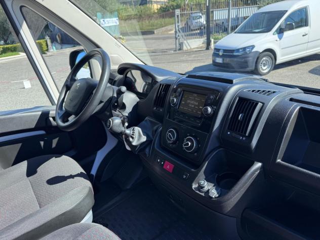 PEUGEOT Boxer 333 2.2 bluehdi 140cv S&S L2H2 - Foto 6