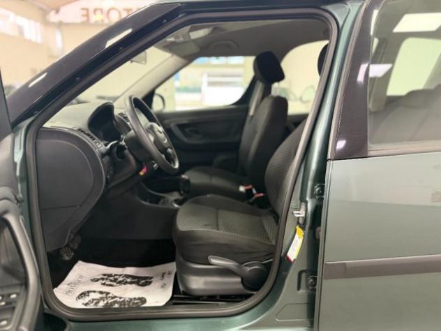 SKODA Roomster 1.2 12V 70CV Active rif. 23778889 - Foto 9