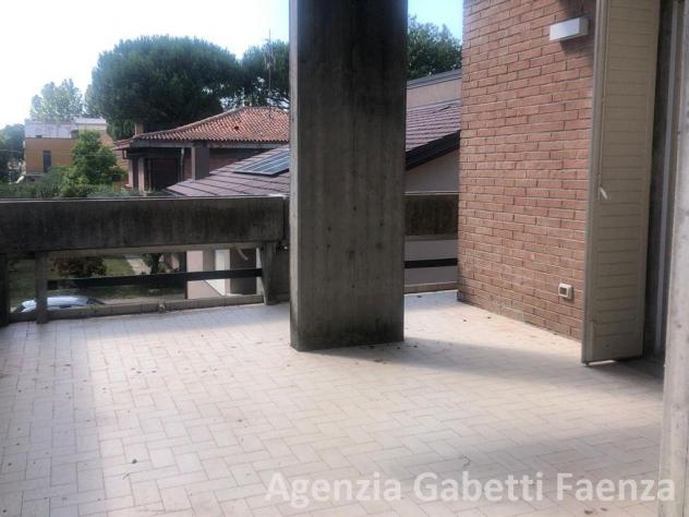 Villa bifamiliare 10 locali - Rif. 8603 - Foto 4