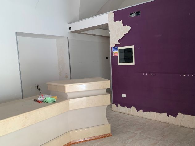 LOCALE IN ZONA CENTRALISSIMA - Foto 3