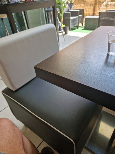 Divanetti singoli per arredo bar su ordinazione - Foto 3