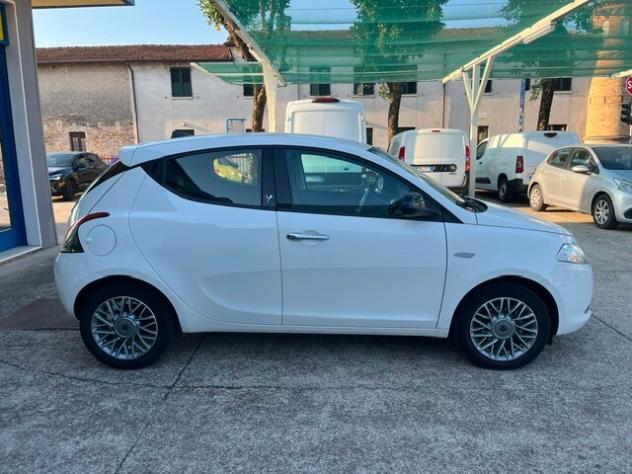 LANCIA Ypsilon 3ª serie Ypsilon 1.3 MJT 16V 95 CV 5 porte S&S Platinum - Foto 3