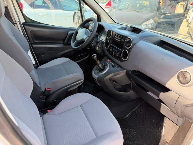 Peugeot Partner BlueHDi 75 L1 Furgone Pro - Foto 8