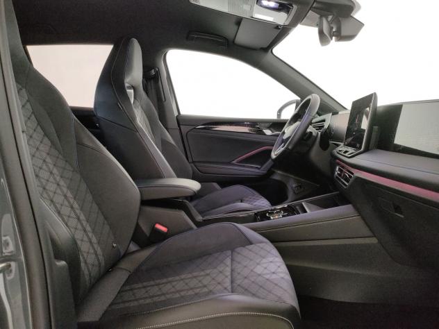 Volkswagen Tiguan 2.0 TDI SCR R-LINE DSG 4MOTION 193CV - Foto 7