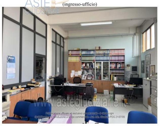 IMMOBILI-IMMOBILE COMMERCIALE-Via Casello n. 54 - Foto 7