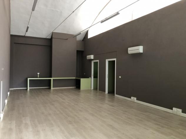 100 MQ. USO ESPOSIZIONE, SHOW ROOM, UFFICI, RAPPRESENTANZA...