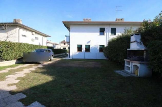 Immobile in asta di 213 m² con più di 5 locali in vendita a Cassola - Foto 3